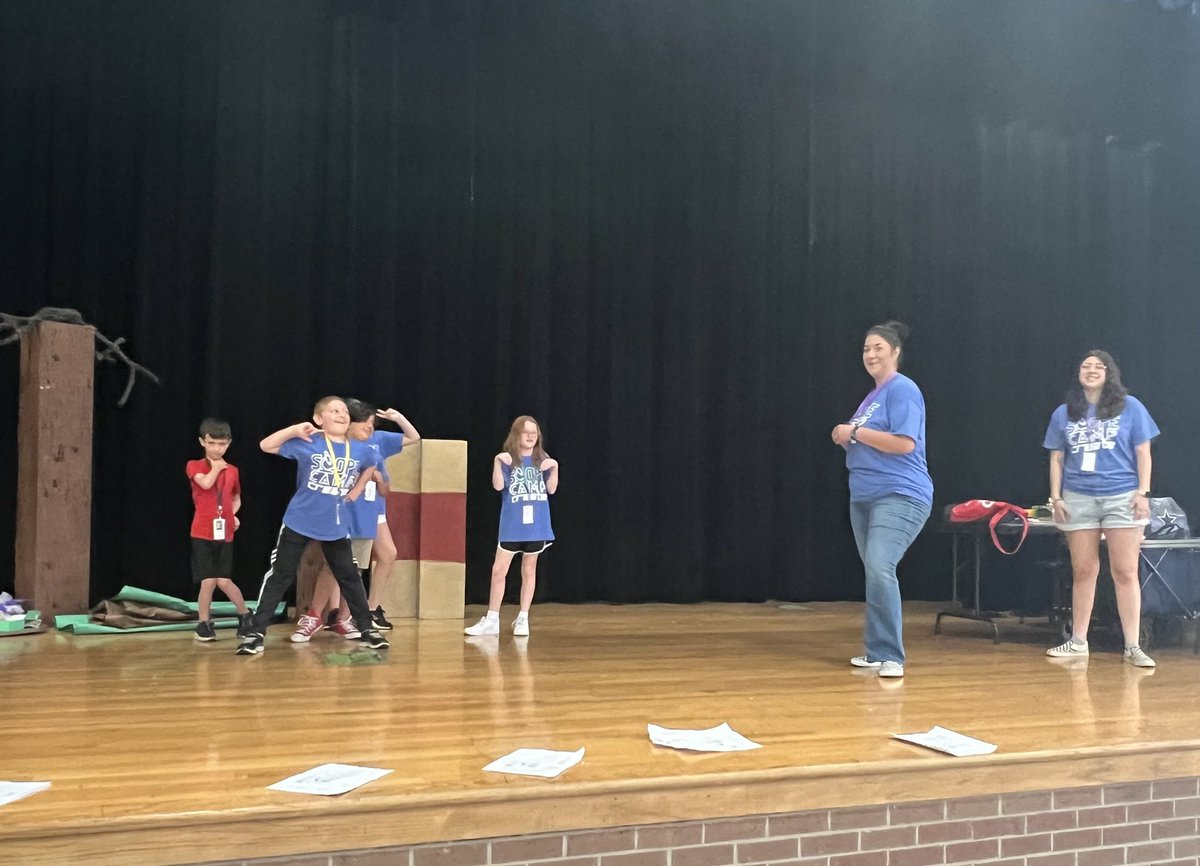 MrsAColwell's tweet image. Day 2 of #misdSCOPE Camp Create was so much fun! Our campers were so excited to return &amp;amp; continue their projects. I saw theater games &amp;amp; prop creations, pixel art with conditional formatting, story creation with fantastical characters, &amp;amp; #cardboardchallenge arcade games! #mymisd