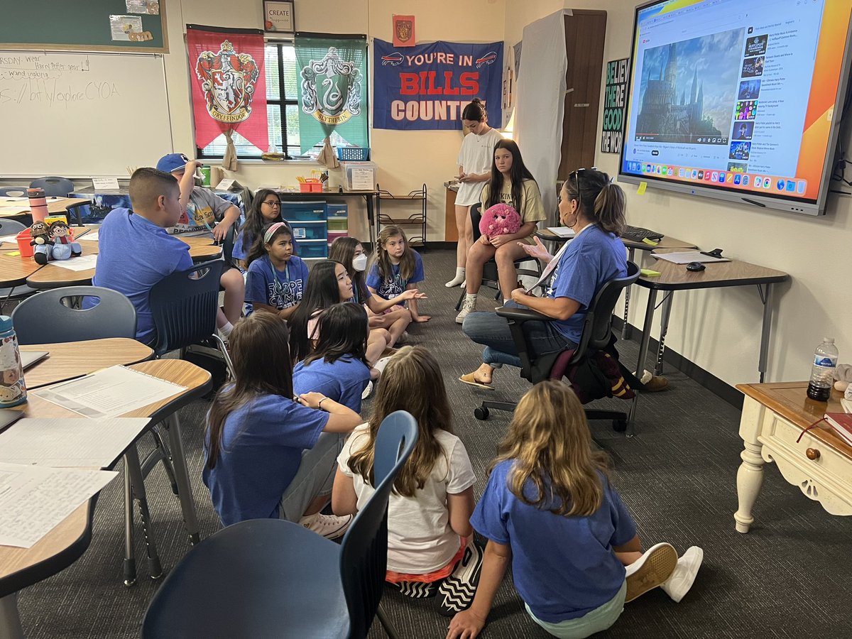 MrsAColwell's tweet image. Day 2 of #misdSCOPE Camp Create was so much fun! Our campers were so excited to return &amp;amp; continue their projects. I saw theater games &amp;amp; prop creations, pixel art with conditional formatting, story creation with fantastical characters, &amp;amp; #cardboardchallenge arcade games! #mymisd