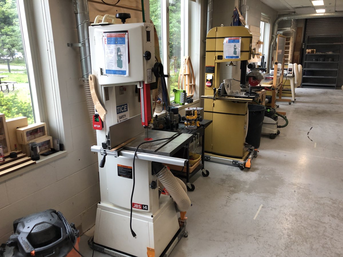 Big Blue Builds tweet media