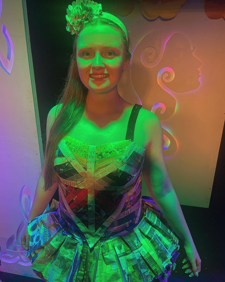 StLouisDundalk's tweet photo. Congrats to 2nd Yr student Tamzin McCreesh overall winner of MAD couture on Sunday as well as Most Congenial Contestant. Well done to TY student Ellie Litchfield on her costume design. A lot of Louis girls in the show 👏👏@lecheiletrust1 @StLouisDundalk https://t.co/2BCQsDZ7X9