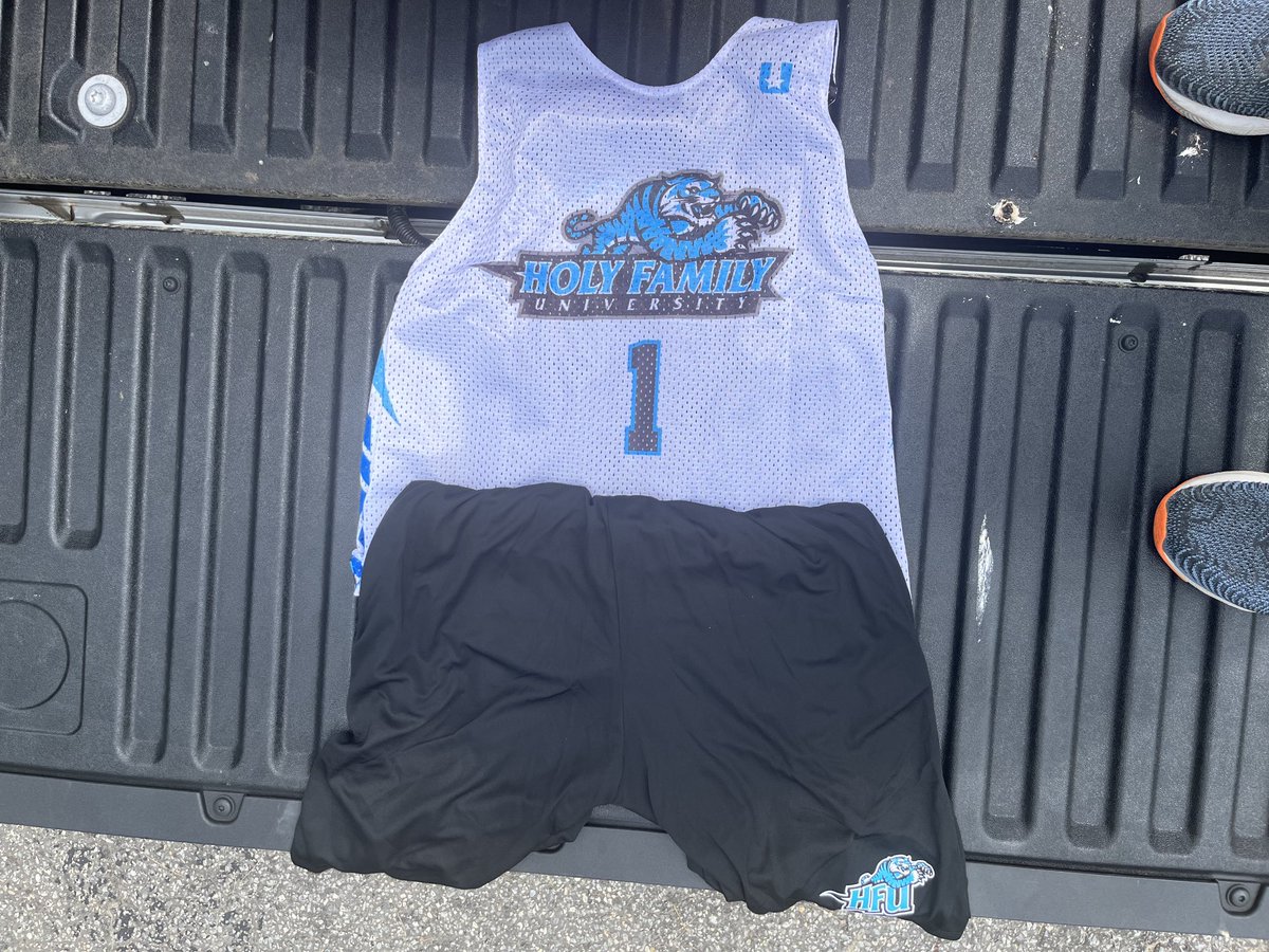 Practice jersey, practice short.