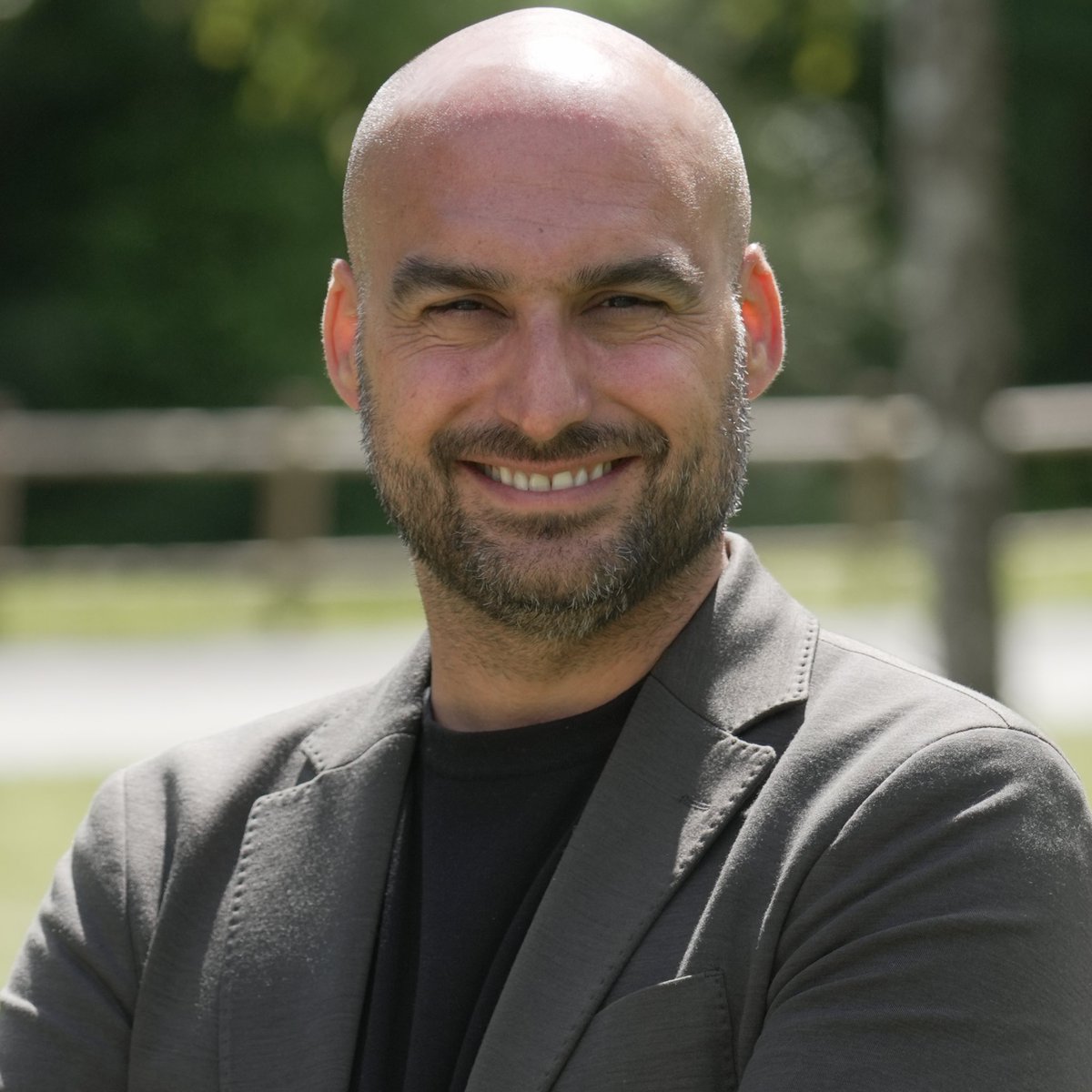 👉 Paula Alvarellos <a href="/Palvarellos/">Paula Alvarellos</a> será ademáis da portavoz, delegada da área de Sostibilidade Urbana e Recursos Internos.

👉 Miguel Fernández asumirá Transición Ecolóxica e Impulso Rural.

👉 Mauricio Repetto coordinará Dinamización Económica.