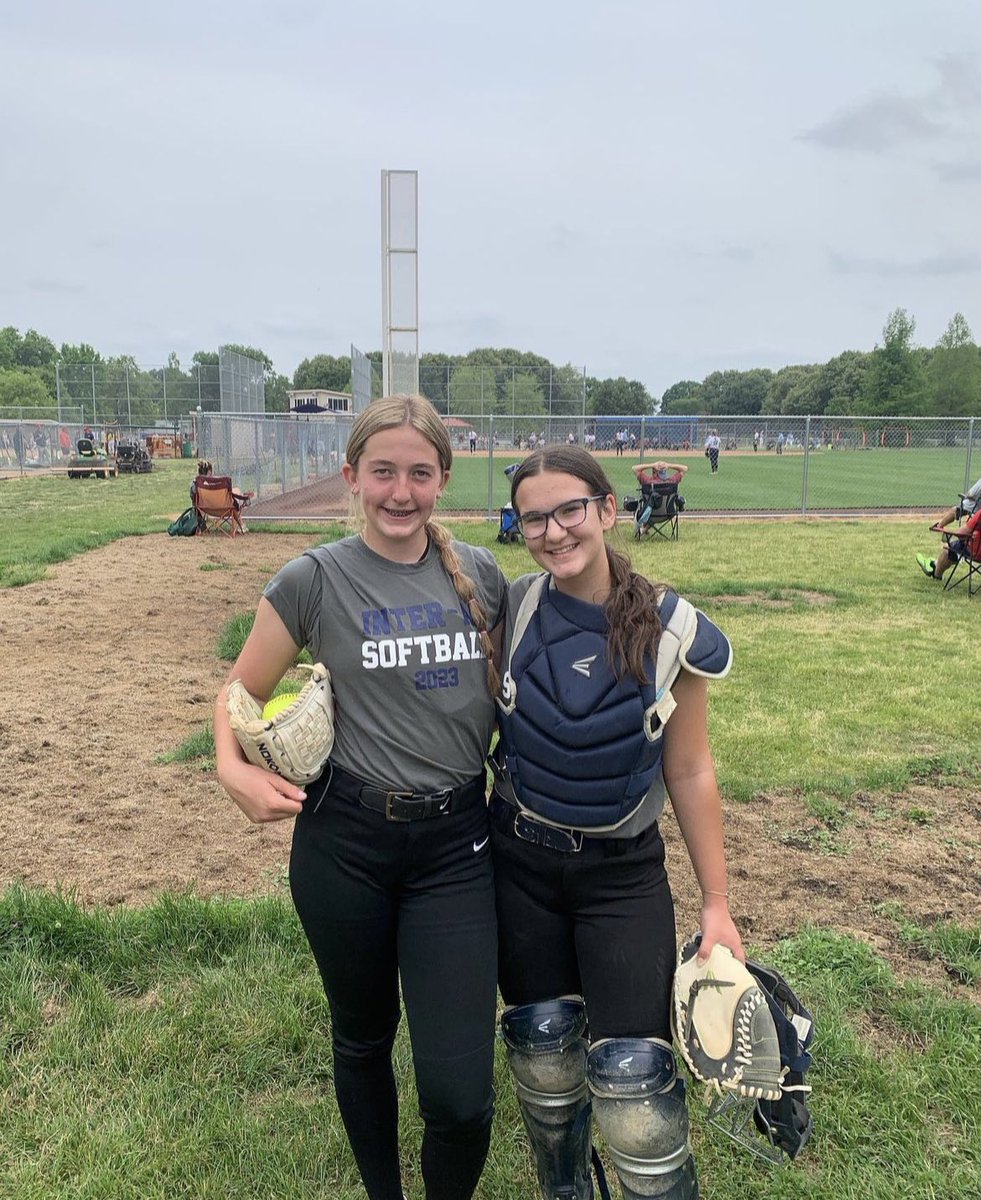 Good luck to Sami Snyder and Sarah Scally at the Carpenter Cup! #GoDevils @DWilsonSCH @ddinkins @PhSportsDigest 😈🥎🎉