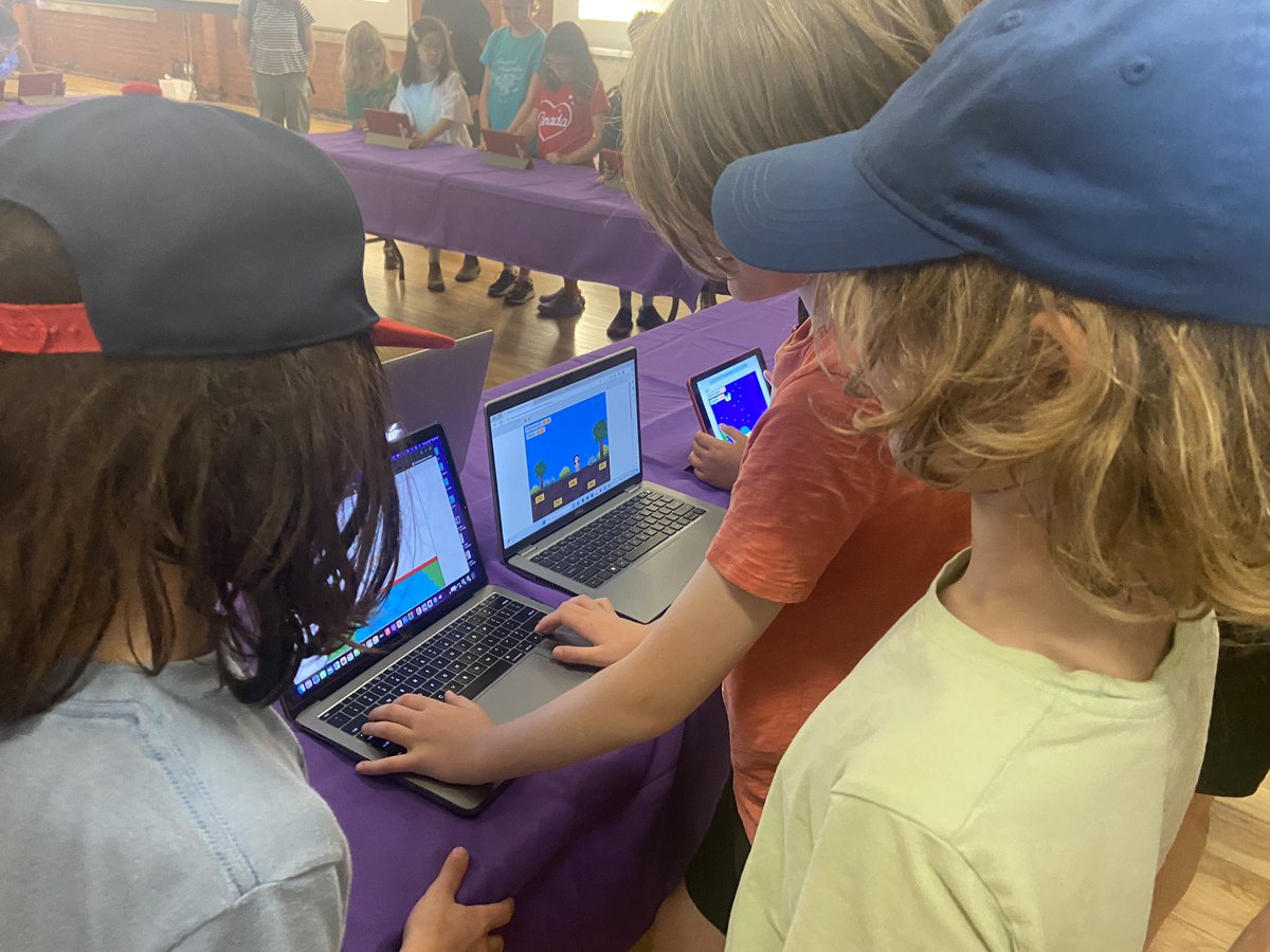 McM_MsT's tweet photo. Leslie @itsMcCue & Azizah for guiding our learning, Indigenous Digital Learning Program #HackTheROM
🌱celebrating our learning
🌱showcasing student projects
TY @UbisoftToronto for hosting us today & mentoring students these past few months!
#ROMlearning @ROMtoronto
1/ https://t.co/bOncBYidTg