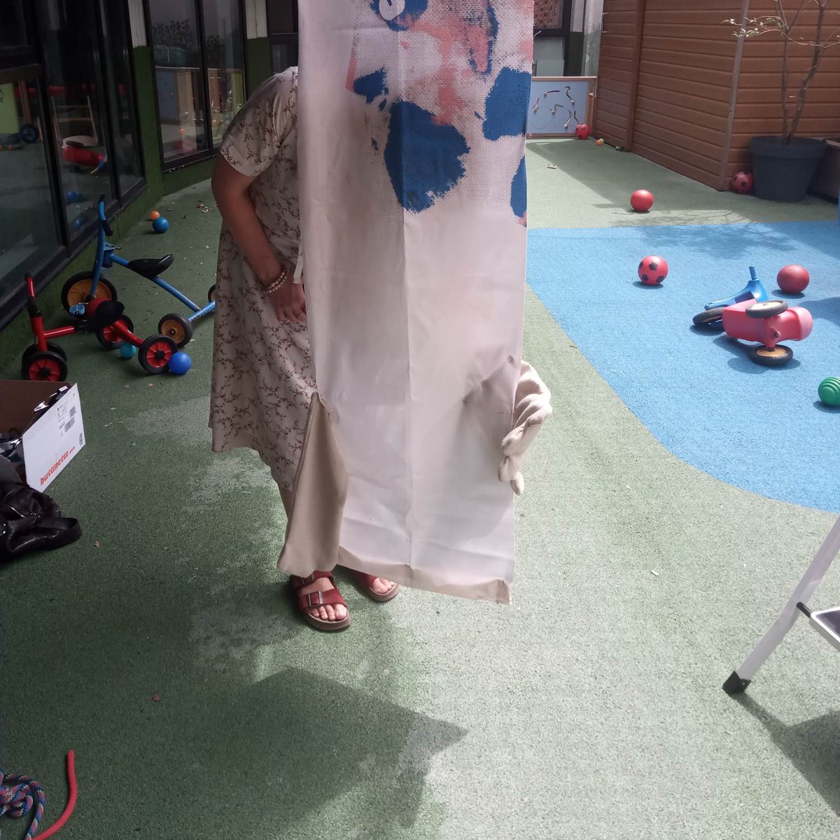 IllustriousLab's tweet photo. Working hard with #StudioAbi to prepare for the upcoming inauguration of the #textile #creation created as part of the Hisse et oh! #art/#design residency ✂️🧤More soon..
#earlychildhood #fabric #artresidency #designresidency #toddler #designer #kindergarten #education #pedagogy https://t.co/08e3wxvzQe
