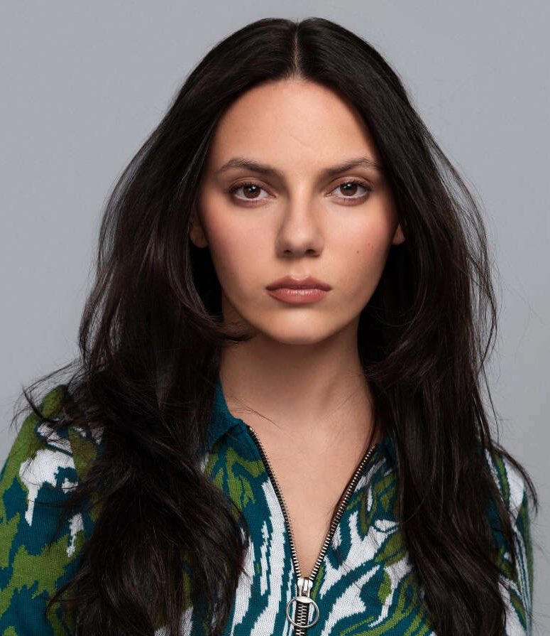 WandaxCoven's tweet photo. &amp; one of them better be Dafne Keen as a grown up Laura Kinney who has taken over the mantle of Wolverine! https://t.co/8VFv73nDtG