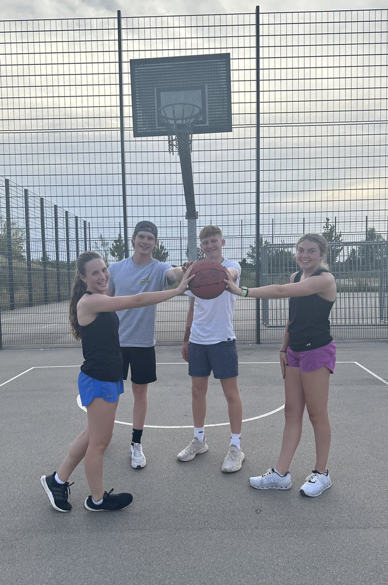 Jane Kelley tweet media