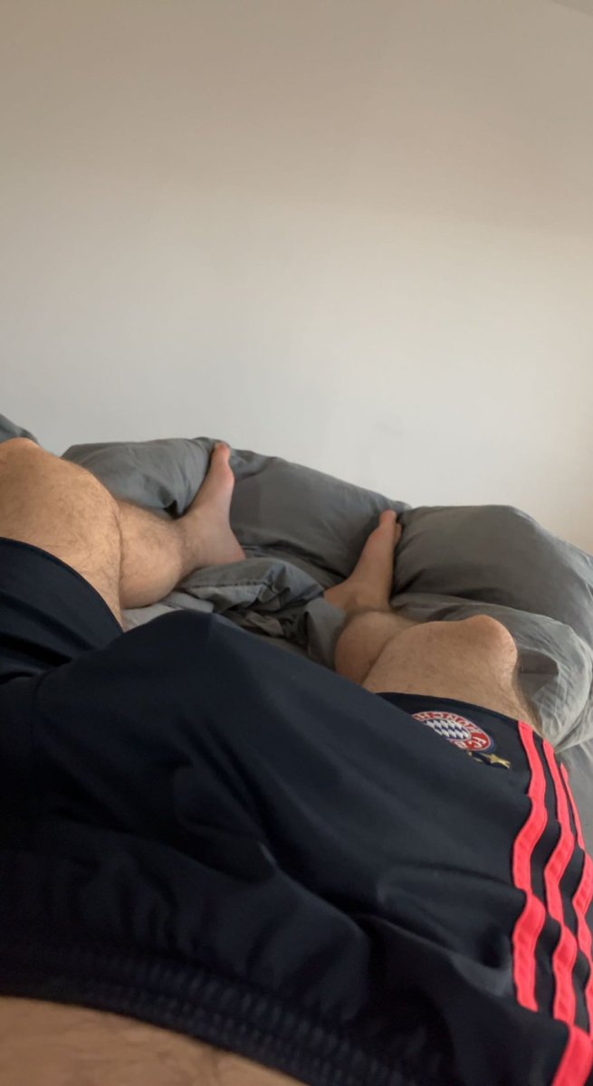 secretboygerman's tweet photo. Heute morgen war ich wieder richtig geil😈

#sportswear #horny #withsocks #adidas #adidasshorts #youngboy #germanboy #hot #onlyfans #chill #youngboy #bulge #sport #of #man #handjob #cum #cumshot #men #gay #gaybavaria #morgenlatte https://t.co/9SoDEGMM3L