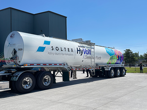 Soltexinc's tweet photo. Thank you all who came out to our trailer wrap reveal and hope you enjoy the open house! #drivewithsoltex https://t.co/DFEtRYEtfG
