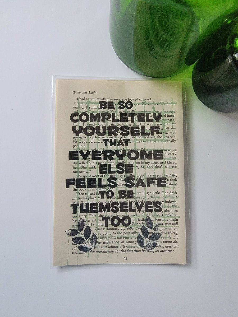 espartostudio's tweet photo. Be so completely yourself...

#youbeyou #BeYourself #InspirationalQuotes #bookish #recycled #handmade #etsy

https://t.co/WirZ8RGpQw https://t.co/rbftbvQETI