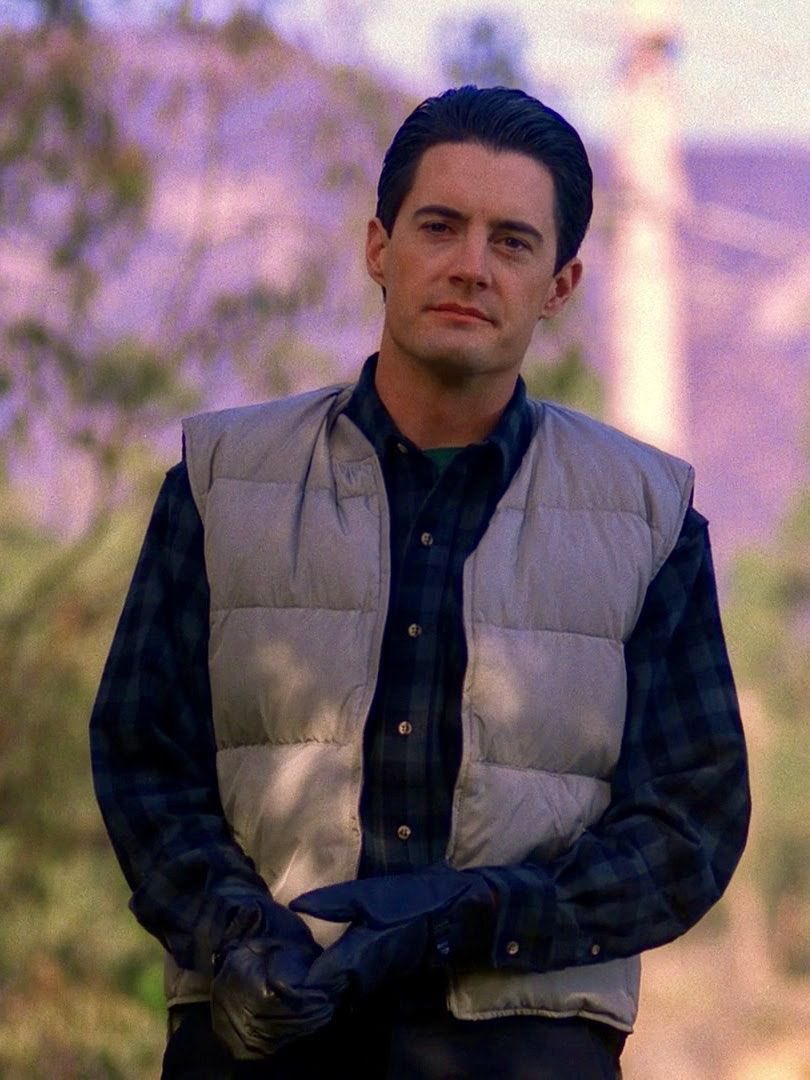 это я спустя 0,0000001 секунды после прохождения границы страны в которой есть юникло