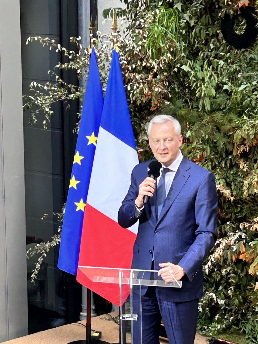 Très belle inauguration des nouveaux locaux <a href="/onepoint/">Onepoint</a>, partenaire de <a href="/IAEAngers/">IAE Angers</a>, en présence de nombreuses personnalités venues partager leur vision de l’engagement : <a href="/CarolineFourest/">Caroline Fourest</a> #ThierryMarx #LucFerry <a href="/BrunoLeMaire/">Bruno Le Maire</a>.
Merci 🙏<a href="/DavidLayani/">David Layani</a>, <a href="/MurielTouaty/">Muriel Touaty</a> et <a href="/blablaprod/">laetitia pfeiffer</a>