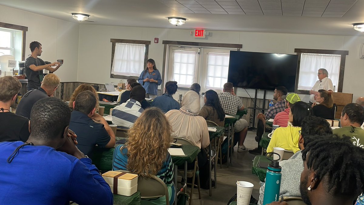 USBiochar's tweet photo. Many #biocharacademy sessions today highlighting history of #biochar, production systems w co-benefits of heat / electricity, new start ups, &amp; now discussing lab testing protocols across the globe. Standardization is key. 
International Biochar Initiative leading the way!  #BCR https://t.co/H22vNf5NUq
