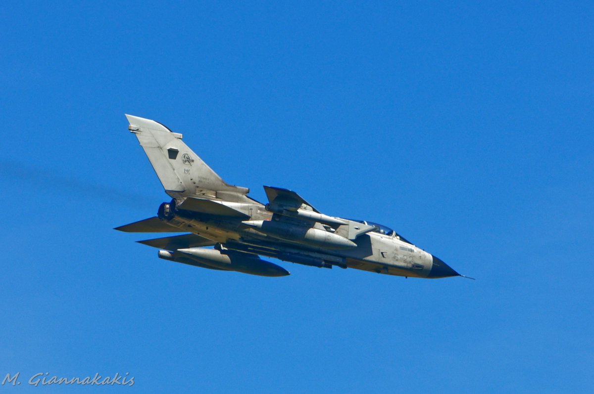 Panavia Tornado IDS of the Aeronautica Militare (Italian Air Force) carrying a Litening pod under the fuselage on a mission during Iniochos 2023 exercise
#ΠΑ #Ηνιοχος #ηνιοχος23 #Ιταλία @hafspokesperson #HAF #hellenicairforce #iniohos #Iniochos #iniochos2023 #italianairforce