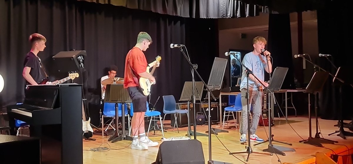 PrestonLodgeHS's tweet photo. Kings of Lugton #PLSummerConcert https://t.co/4THZdXxZJB