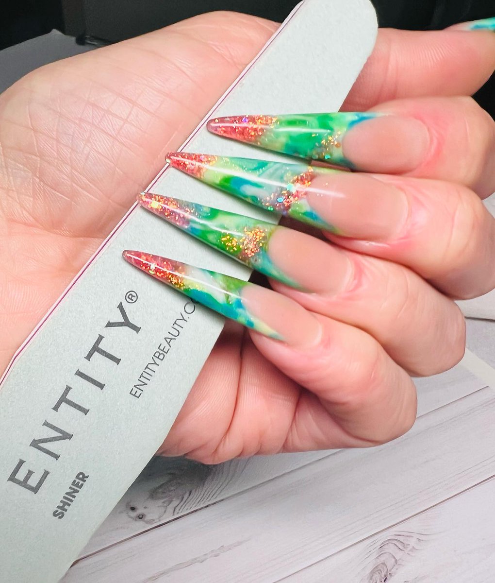 Entitybeauty's tweet photo. This French tip, extra long stiletto marble nail is ON POINT ✨

💅: @gotnailed https://t.co/lR7fmlpw2Q