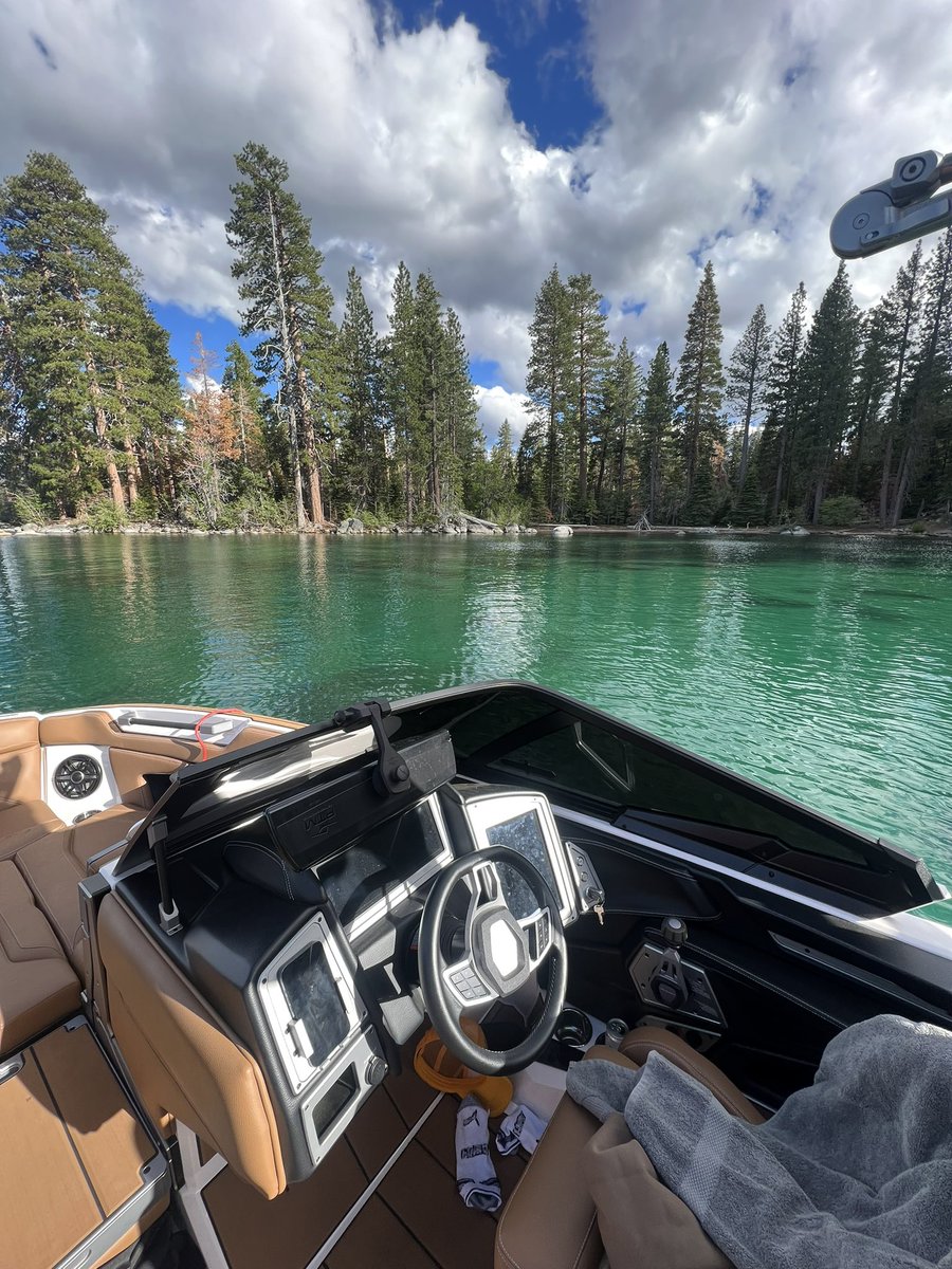 Coltybrah tweet media