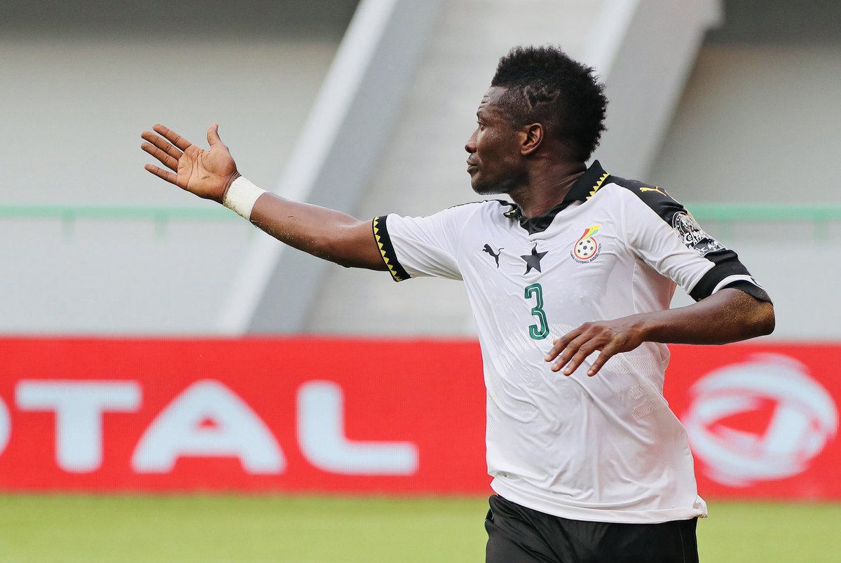 GhanaBlackstars's tweet image. 👑 𝗘𝗡𝗗 𝗢𝗙 𝗔𝗡 𝗘𝗥𝗔 ! 👏🏾

Ghana’s All Time Top Scorer, Africa’s top scorer at the World Cup, BBC African Footballer of the Year 2010 Asamoah Gyan has officially retired from professional football. 

Thank you for all the Memories ❤️🇬🇭

Enjoy retirement, Legend! 3️⃣ ™️