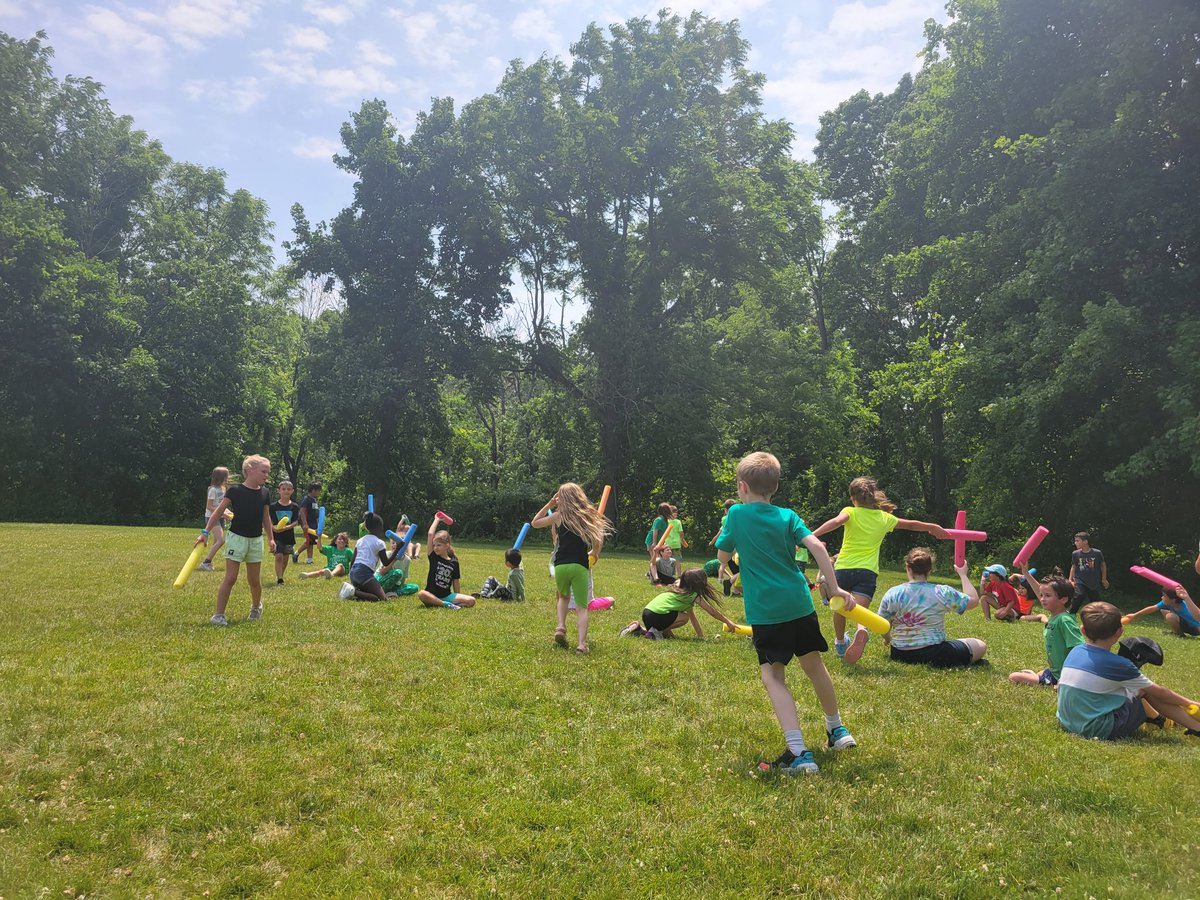 MrsDiNorma's tweet photo. What an amazing Fun Day at @CobblesElem today! Pictured here: Noodle Wars! @PenfieldCSD https://t.co/fo8Ntr5wKH