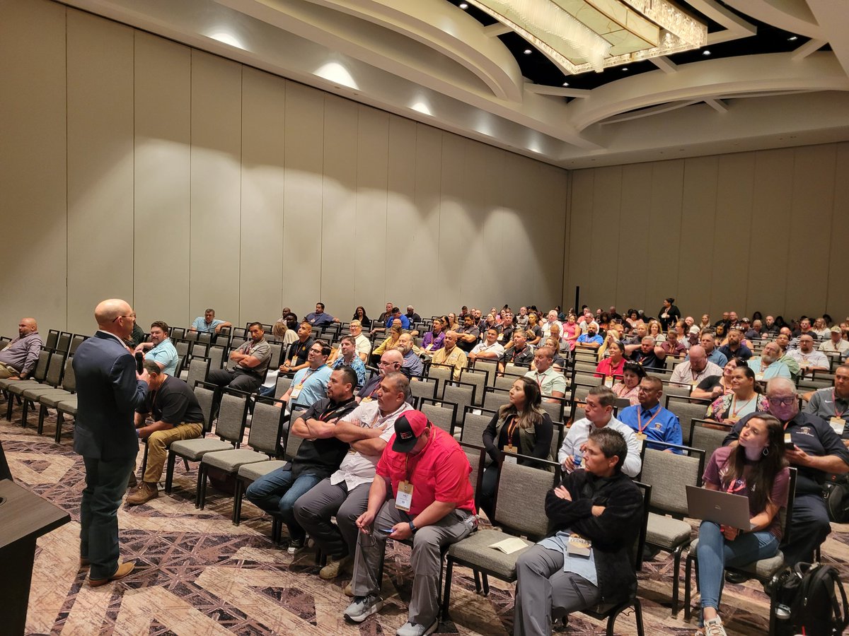 blk7counter's tweet photo. Honored to present with Ben Heinze at this year's TxSSC Conference! Well over 1,500 school safety professionals from law enforcement, fire, EMS, ESC's, and districts in attendance! We had 2 great breakout sessions! #TxSSC #ESC15 https://t.co/eetZuSWulf