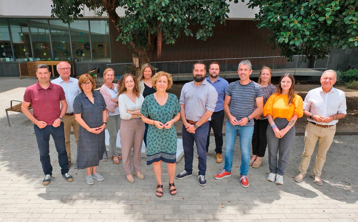 #NougovernSJD ✍️ L’alcaldessa Belén García signa el decret de delegacions competencials de regidors i regidores. 

👉Hi haurà tres grans àrees: Espai Públic i Convivència; Serveis a les Persones, i Governança i Desenvolupament local.

Més informació ➡️ sjdespi.cat/bloc-informati…