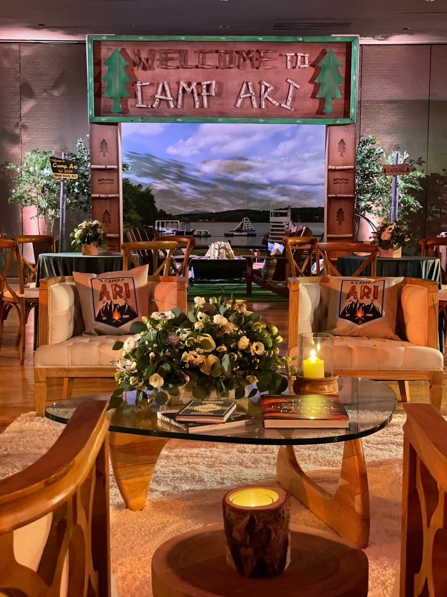 NYFFevents's tweet photo. Bringing the best of summer camp indoors 🏕🌲⁠

To kick off the summer camp season, we’re reflecting on this immersive camp-themed bar mitzvah! 

#NYFF #NYFFEvents #newyorkevents #barmitzvah #campbarmitzvah #barmitzvahthemes https://t.co/UDFgR9LvnJ