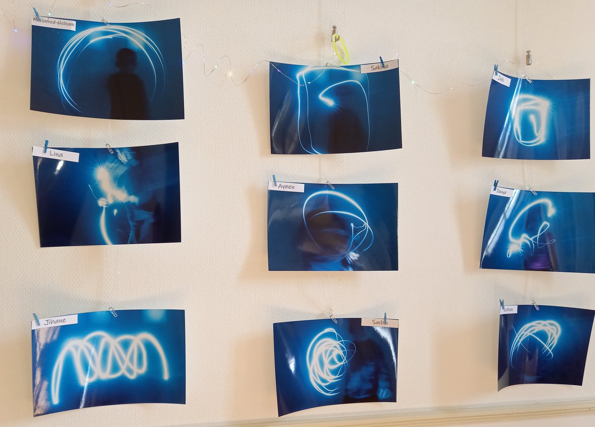 Vendredi 16/06, vernissage de l'exposition des élèves du TER (écoles, collège, périscolaires) sur le thème du "Geek-Art".
Productions exposées dans le magnifique château du Bouly à Saint Loup sur Semouse.
350 visiteurs le samedi matin.
Tout simplement magnifique.