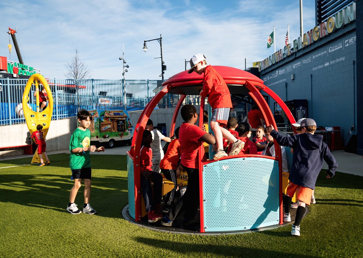 Polar Park tweet media