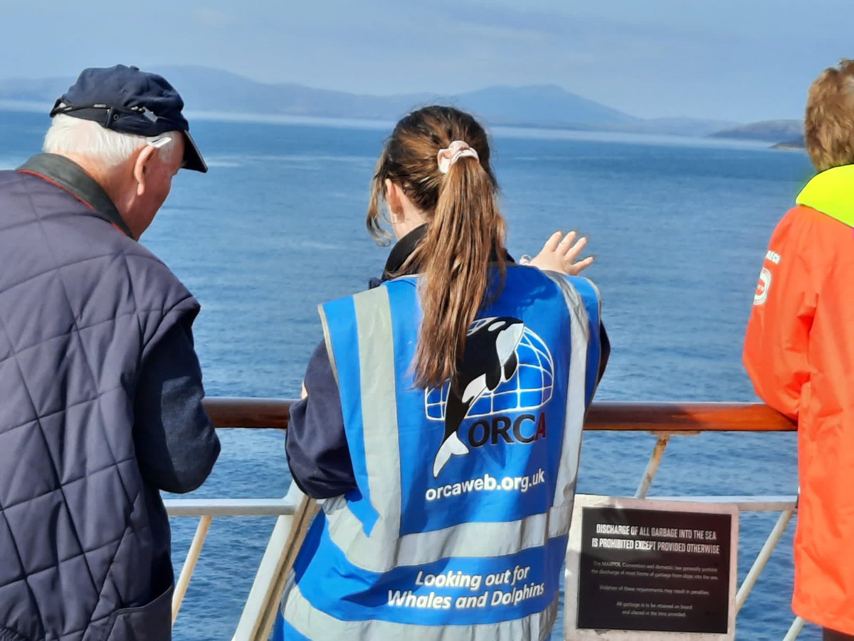 The_Meg16's tweet photo. I’m officially a qualified @ORCA_web #OceanConservationist! Had a fun week onboard an Expedition Cruise learning how to be an OC, creating fun activities and presenting a lecture on Pilot Whales. I now feel ready to go out and be an official OC on my next cruise in 2 weeks! https://t.co/T8lbVULF5u