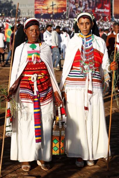 IamMzilikazi's tweet photo. PRIDE: Be yourself no matter what YOUR detractors say about your CULTURE and TRADITION #CelebrateAfrika 13 https://t.co/LjYcJhyVXQ