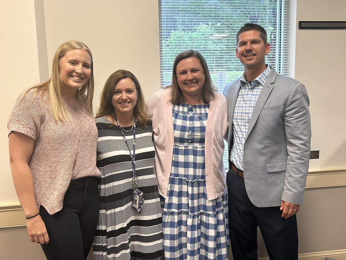 heroichistory22's tweet photo. @JoshStein_ Thank you for visiting @CabCoSchools and engaging in the conversation. We appreciated your thoughtful, student-centered responses to our questions! 🤝 https://t.co/Qs7HmLbeBk