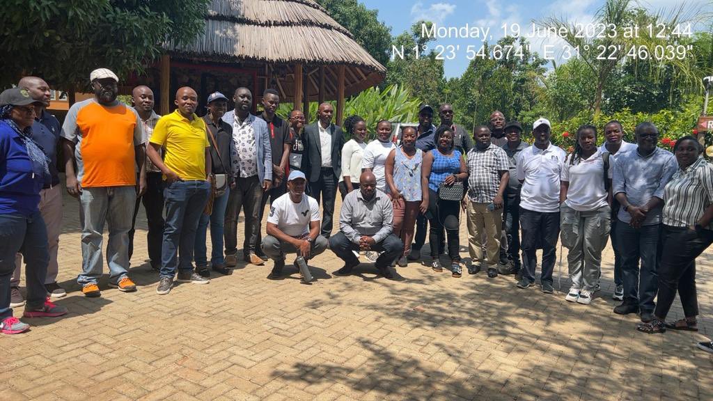 mwirigipaul's tweet image. At the invitation of @PAU_Uganda Communicators from @PRAU_Uganda &amp;amp; @GCOFUG have been on a 3 Day Tour of #Oil &amp;amp; #Gas Projects in #Hoima &amp;amp; #Buliisa #PAUOilVisit