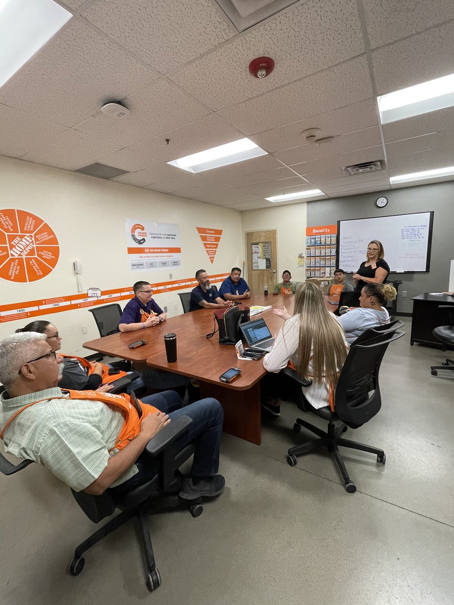 flipflopstm's tweet image. Look what’s in store at 3504!  A PK with MCS getting ready for this hot 🥵 weather!! #whatsinstore3504 #PMDwinswithservices @MattCramer179 @SarahMonaco091 #PMDStandardsOFSuccess