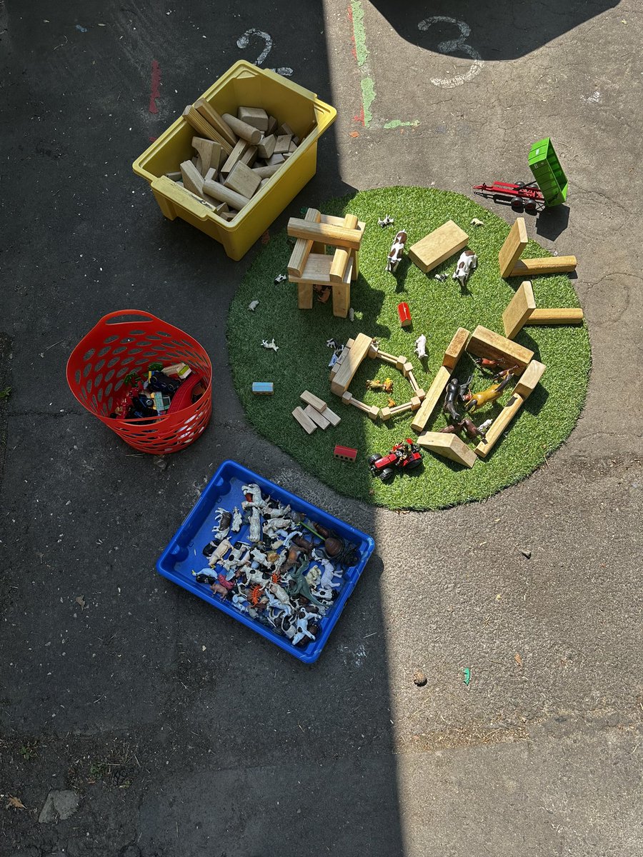 lussprimary's tweet image. 🎒 Exciting times as we kick off the new Primary 1 transition days! 🌟 It&apos;s heartwarming to see the little ones explore and make new friends. The start of an incredible educational journey awaits them, filled with discovery, growth, and memories!#Primary1Transition @abc_OCTF