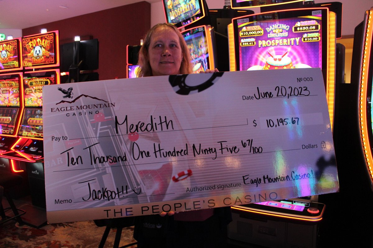 🎉💰 Jackpot Alert: Congratulations to Meredith, our incredible winner who turned a $.88 bet into a massive $10,195.67 jackpot win! 🎰💥

#ThePeoplesCasino #EagleMountainCasino #Jackpot