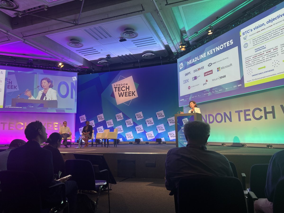 (1/2) La semaine dernière, Scale AI a participé à une série d'événements sur l'#IA ✈️ 1er arrêt: #Londres 🇬🇧 pour @LondonTechWeek et #AISummit aux côtés de @Qscale, <a href="/moov_ai/">Moov AI</a>, Airudi, <a href="/VidensAnalytics/">Videns Analytics</a>, <a href="/OptelGroup/">OPTEL Group</a>, <a href="/voobanvibe/">Vooban Vibe</a>, <a href="/MaRSDD/">MaRS</a>, <a href="/CEIMIA_mtl/">CEIMiA</a>, <a href="/NGen_Canada/">NGen Canada</a> et <a href="/Mila_Quebec/">Mila - Institut québécois d'IA</a>.