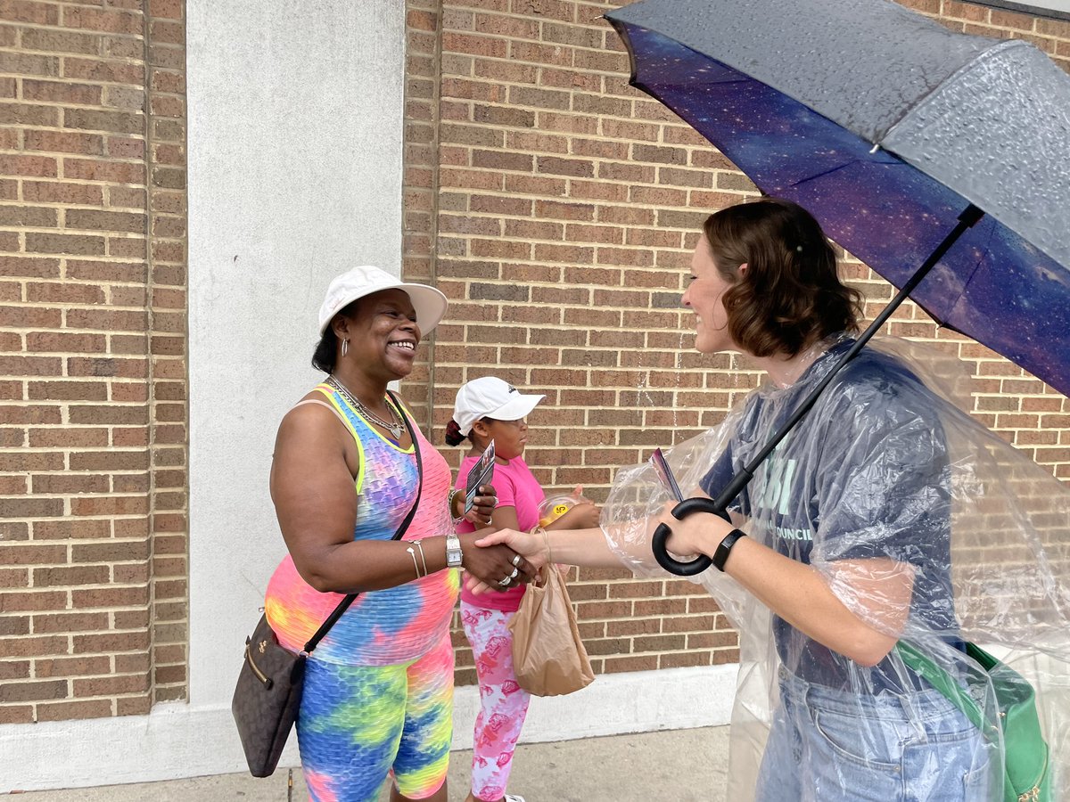 Anna_Albi's tweet photo. I am thrilled &amp; humbled to have the endorsement of the @HamCountyDems. It’s an honor to be part of this amazing team &amp; serve our community! 

My name’s Anna Albi &amp; I’m a gun violence advocate running for Cincy City Council. Chip in to help our campaign: https://t.co/brIMsW5QA4 https://t.co/3cwVajZFQn
