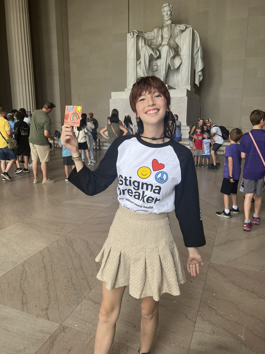 aliahonair's tweet photo. Charlie is breaking stigmas across Washington D.C. ❤️☀️🦋

Tomorrow Charlie is hitting the U.S. Capitol to advocate for support and mental health funding for kids like Charlie! 

#StigmaBreaker #OnOurSleeves #Fearless4Kids @OnOurSleeves @DaytonChildrens @hospitals4kids https://t.co/Ddk4kCEU0K