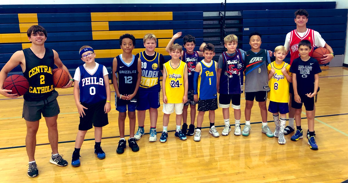 BUrso3's tweet image. DAY 2 OF CAMP WAS ABSOLUTELY ROCKING TODAY ⚡️🎆🎇⚡️

Jersey Theme, Wall-Sits, Buzzer Beaters, Sudden Death Game Winners, and INTENSE COMPETITION ‼️‼️

Setting the stage for a HUGE DAY 3 tomorrow 💪

@PCC_Hoops @centralvikings 

#CAMPWEEK #ROLLVIKES 🏀🔵🟡