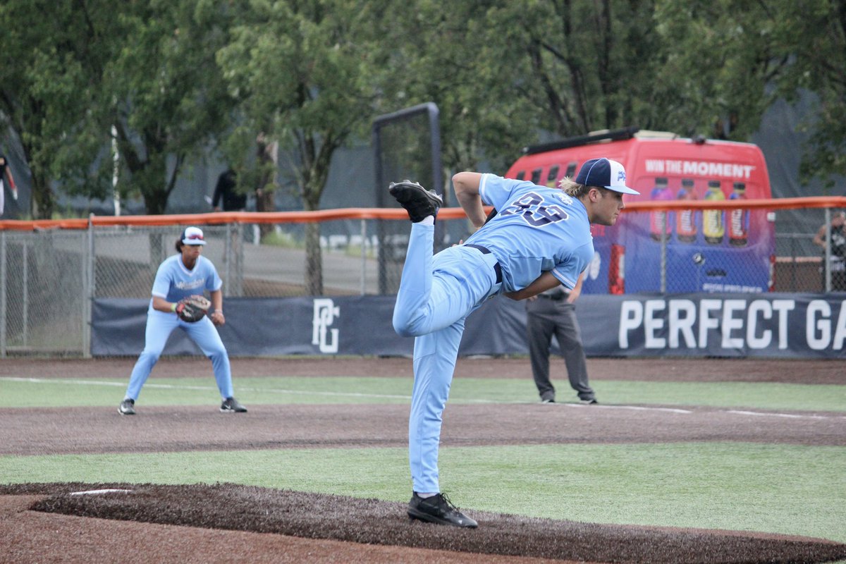 Zach Vogt tweet media