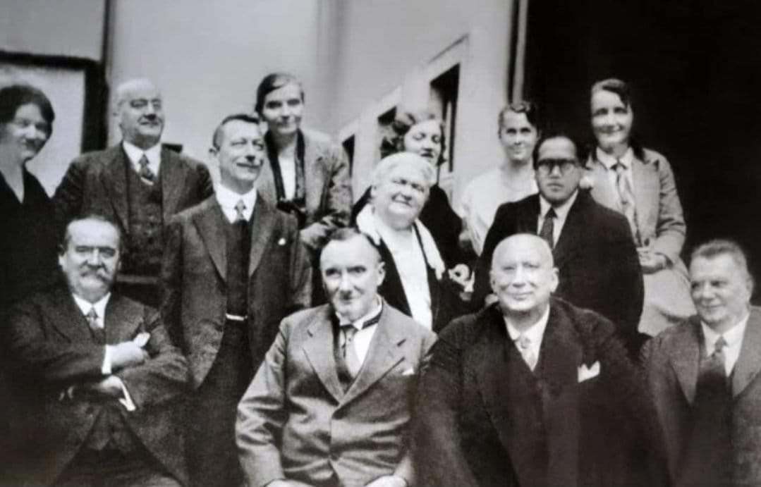 21st June #TheDayInHistory

#OTD in 1921 London School Of Economics awarded Dr #BabaSahebAmbedkar an MSc in Economics. After 7 years On 21st June 1928, he was appointed as a Professor at Govt law College, Mumbai.

Photo: Dr Ambedkar with his friends in London School Of Economics.