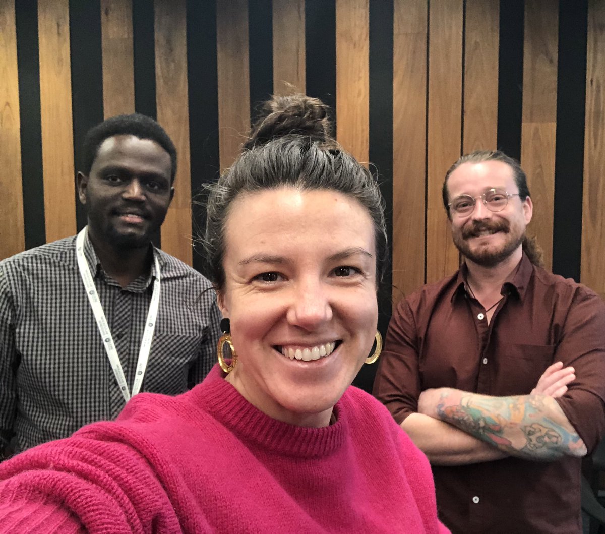 @Shady_Mulinge, Reubs and I are super excited & grateful to receive a @MolHorizons near miss grant (our first ever grant!!) to investigate the impact of cell death on signaling. First group meeting done and dusted! @UOW
