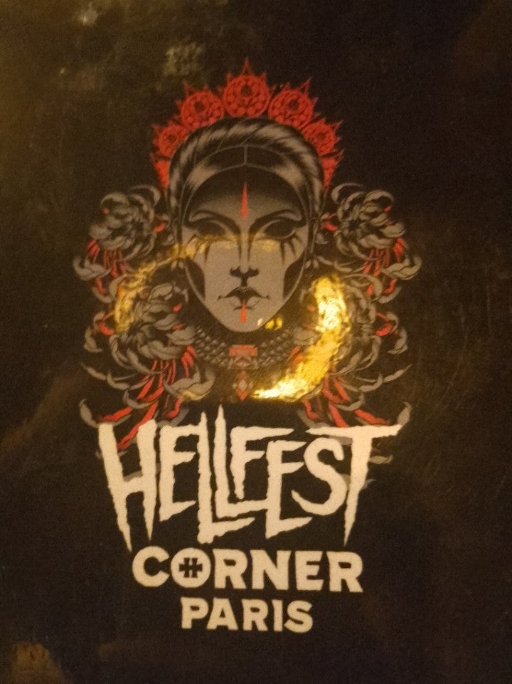 🤘🏻🤘🏻🤘🏻 (at <a href="/HellfestCorner/">Hellfest Corner</a> in Paris, Île-de-France) swarmapp.com/c/8lCWfN126M1