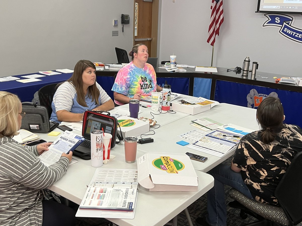 amy_linkel's tweet image. Who knew learning could be so much fun? With the right teammates @switzsc and the right instructor @SmekensEd it’s the only option!  Looking forward to day #2 tomorrow! #CompCON #PacerPride