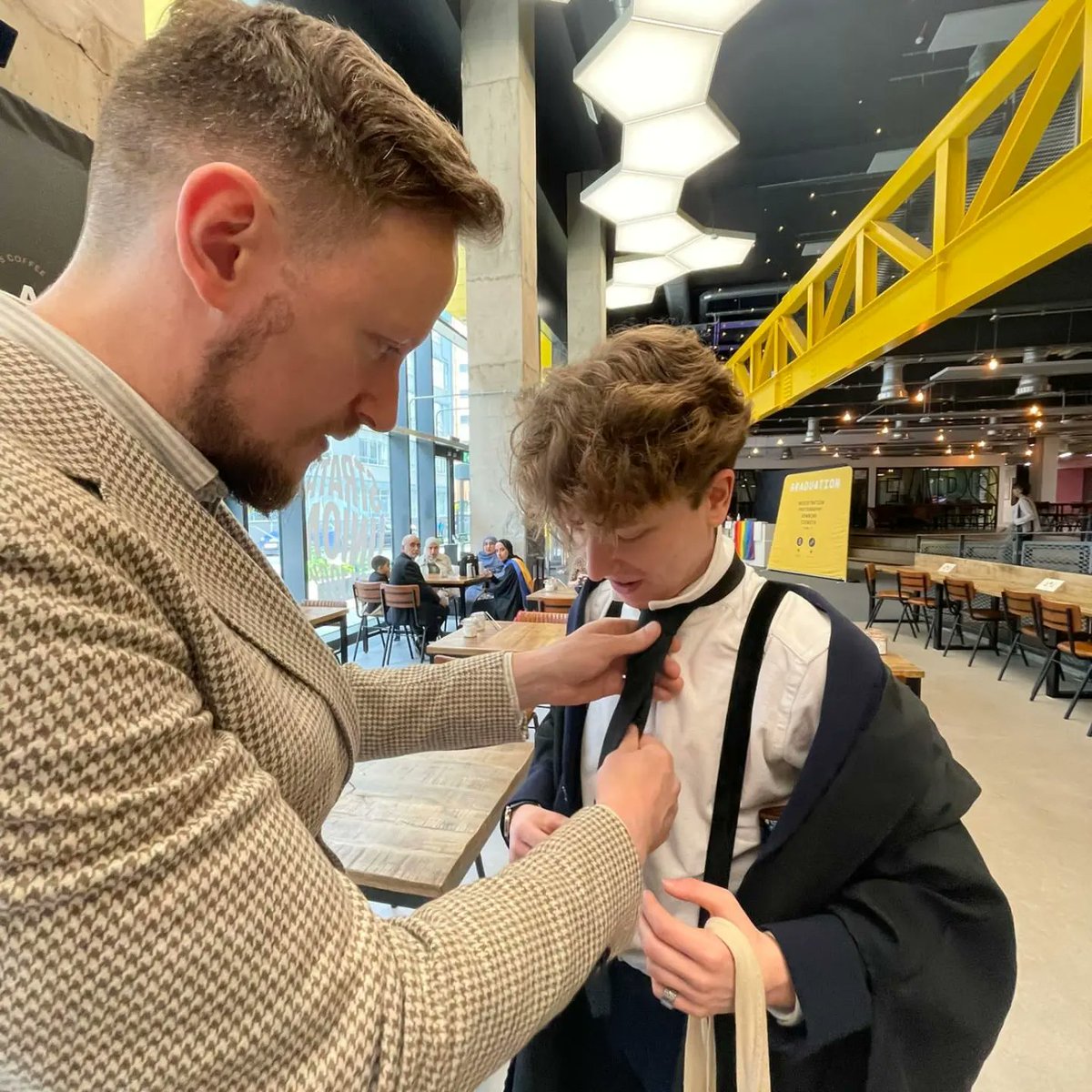 AileenMcEleney's tweet image. So proud! Our grandson Oscar, graduating today from University of Strathclyde. First Class Hons in Immunology and Pharmacology. Well done son 👨🎓#grad23 #strathscience #success #pride #family #ourboy #Congratulations #UniversityofStrathclyde #alumnus