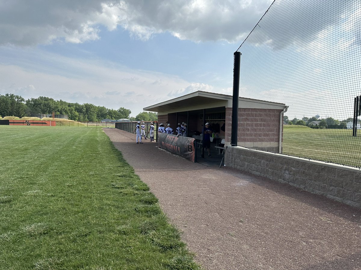 MRO1833Bulldog's tweet photo. North Baltimore Varsity Baseball Field is NICE…#OneDayMaybe https://t.co/TGEbkEwYgs