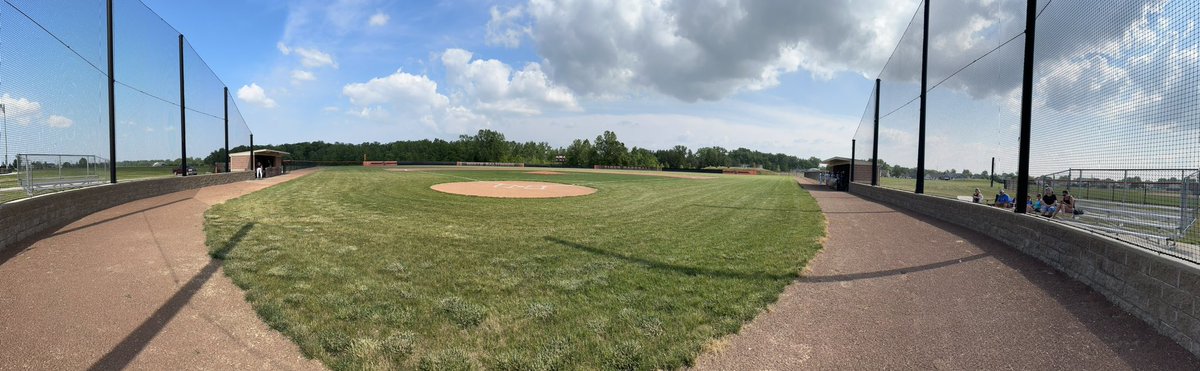 MRO1833Bulldog's tweet photo. North Baltimore Varsity Baseball Field is NICE…#OneDayMaybe https://t.co/TGEbkEwYgs