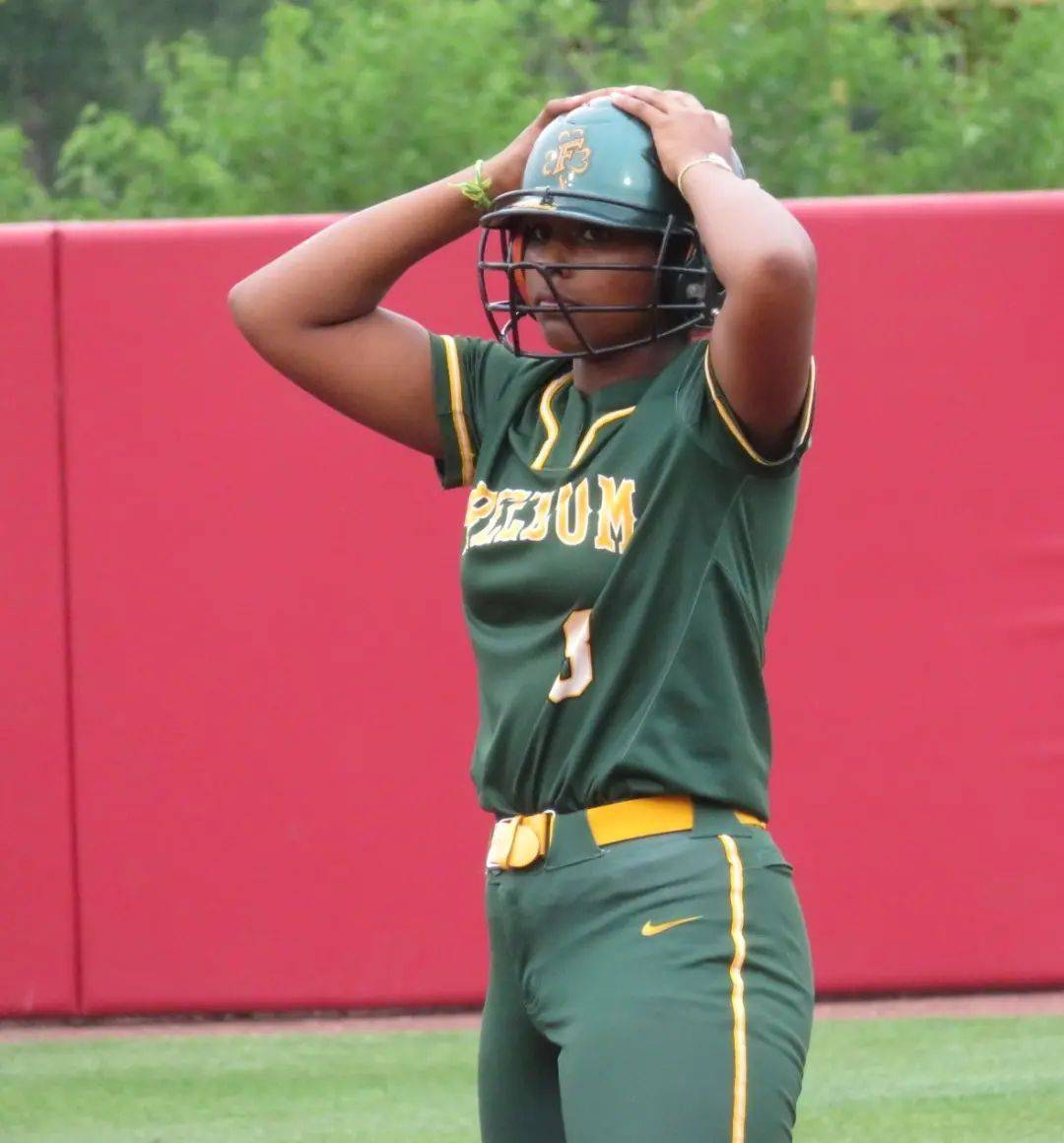 W7 Productions 🏀🥎🏐⛳️🏈 tweet media