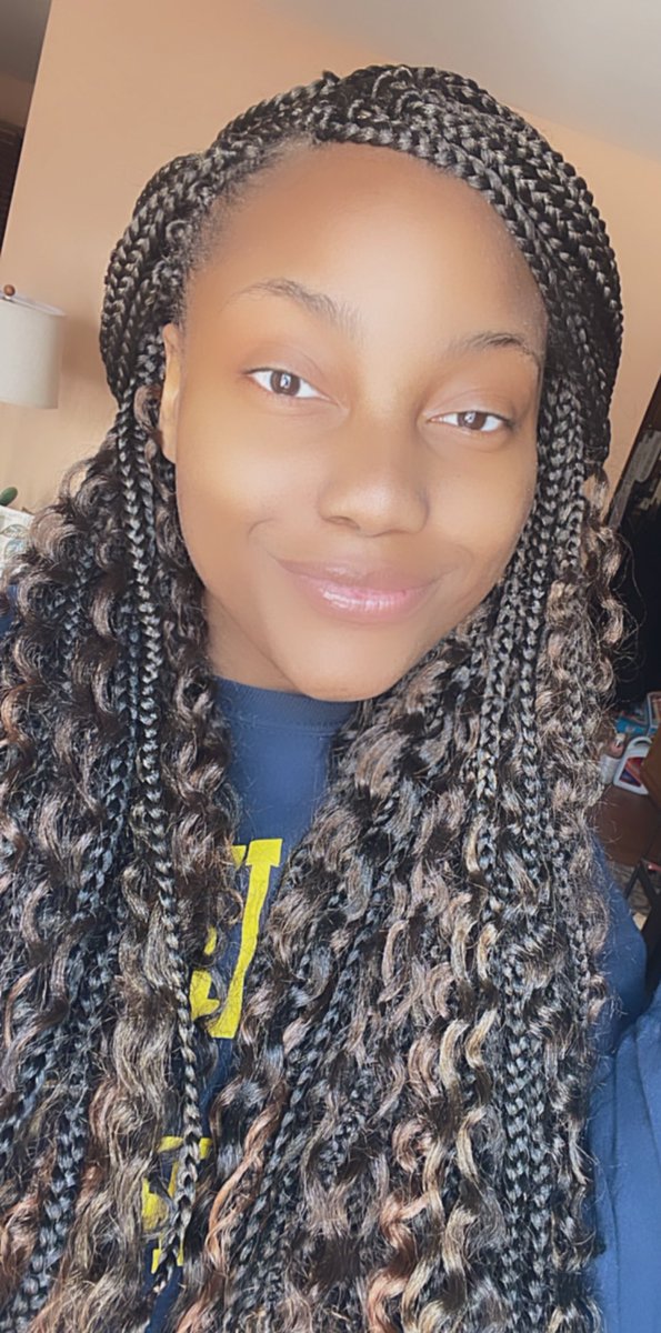 AleaNicoleee's tweet photo. braid era we back 💙😘 https://t.co/1eTGq7XhNd