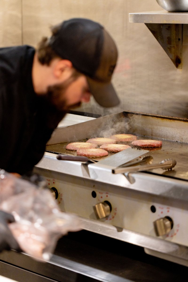 Order up! Our burgers come fresh from a farm right here in Tennessee and are grilled to perfection, delivering mouthwatering flavors that will leave you craving more! 🍔

#burger #burgers #cheeseburger #farmfresh #fresh #freshfood #farmtotable #locallysourced #locallyowned